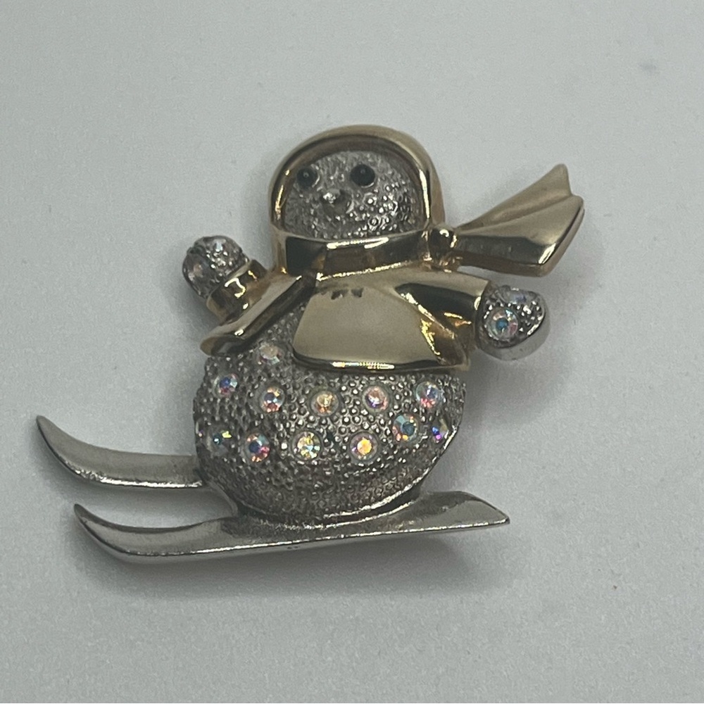 Vintage Gold and Silver Roman Snowman Brooch - Picture 5 of 5